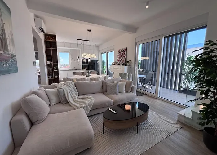 Lux Penthouse Paradise * 扎达尔