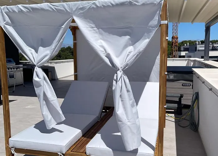 Апартаменты Lux Penthouse Paradise